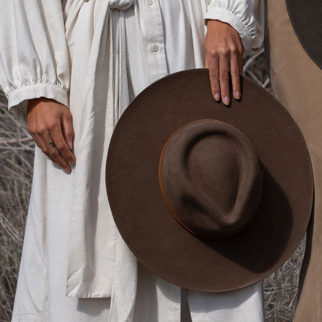 La Vida Wool Rancher Hat - Oak by Made by Minga