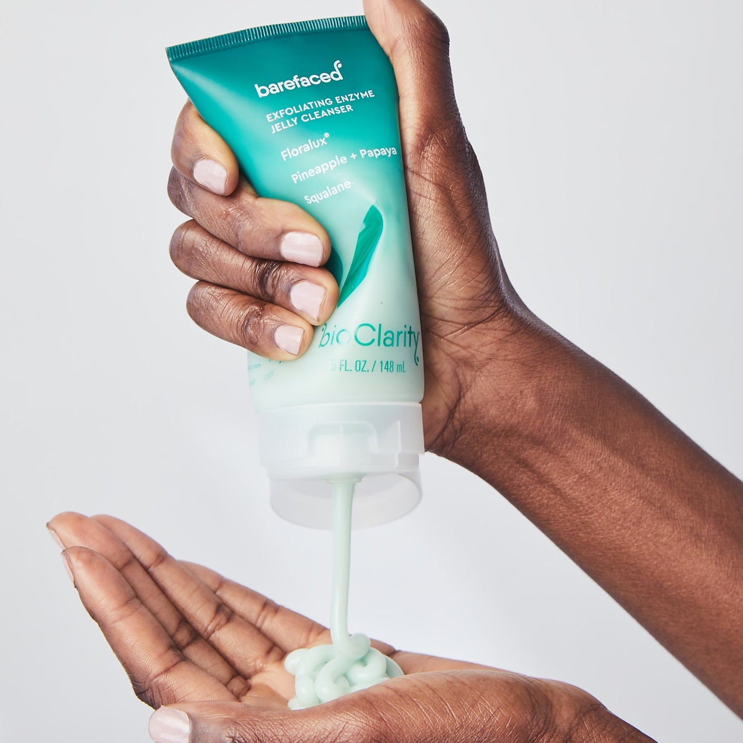 texture of exfoliating jelly cleanser