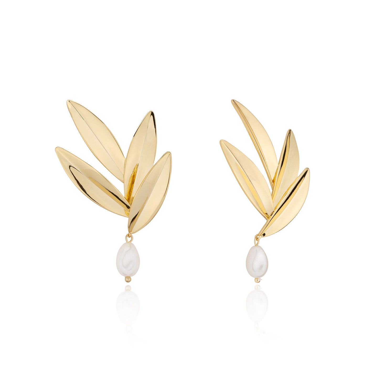 Zetta Earrings by HEYMAEVE