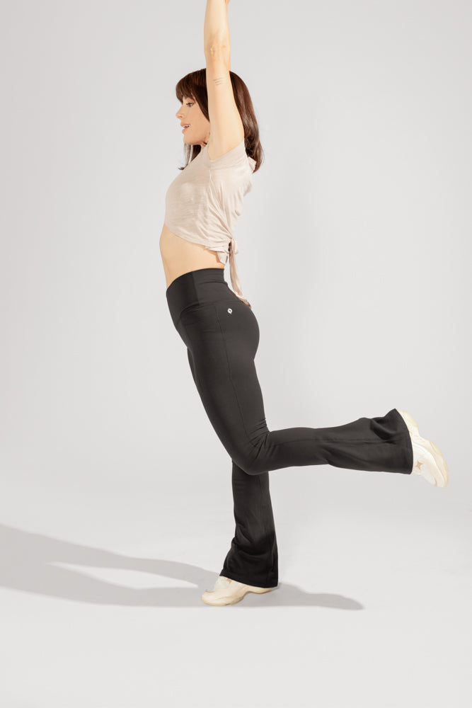 Crisscross Hourglass® Flared Leggings with Pockets (Soft Touch) - Black by POPFLEX®