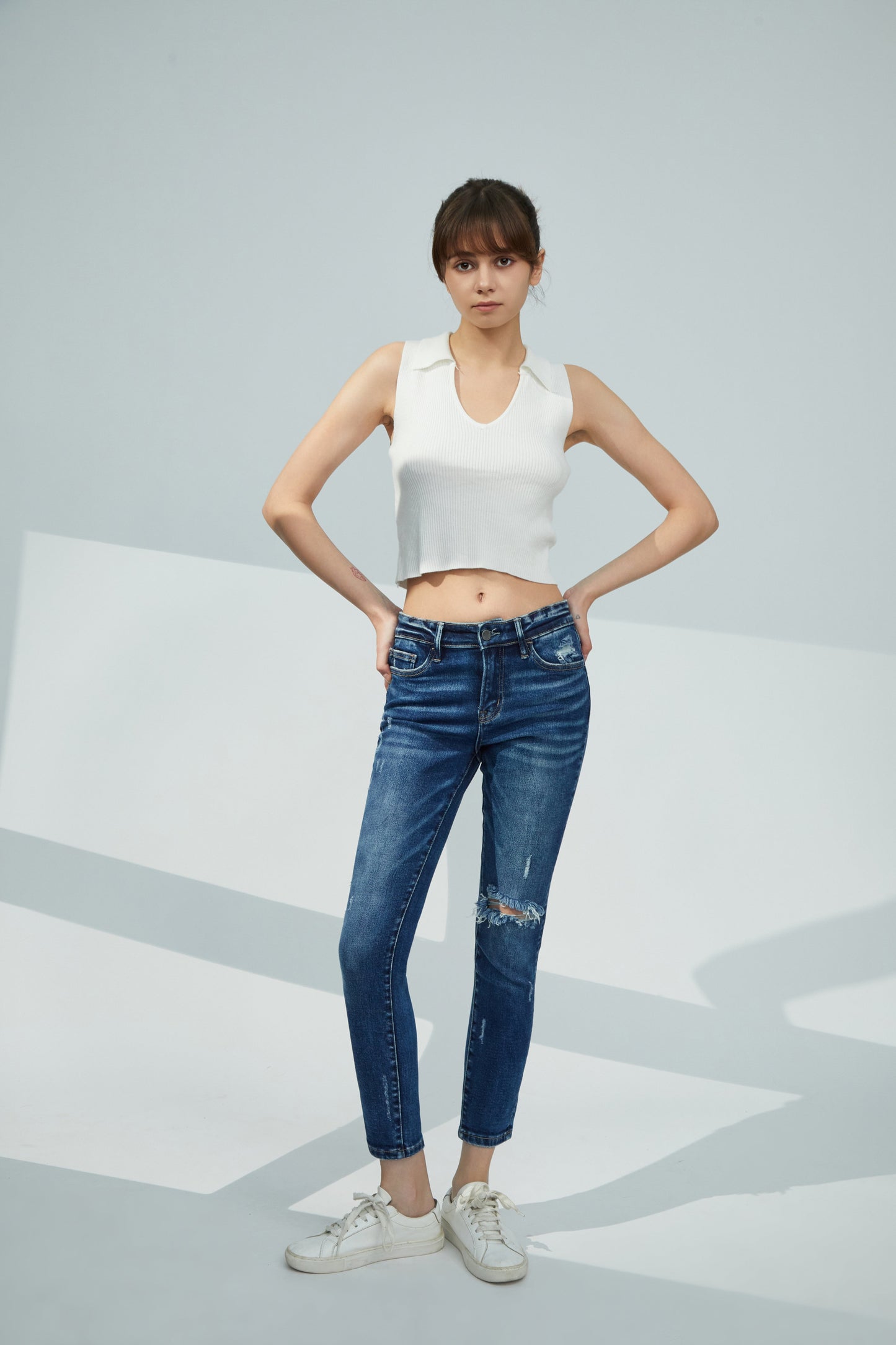 MID RISE SKINNY JEANS BYS2014 by Bayeas