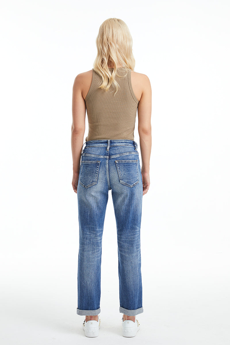 HIGH RISE MOM JEANS BYM3054 MASCARA by Bayeas