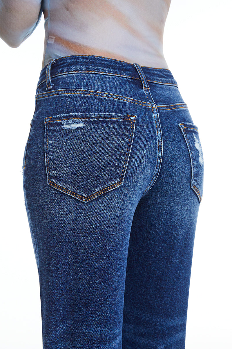 HIGH RISE LOOSE TAPERED MOM JEAN BYM3055 BLUEBELL by Bayeas