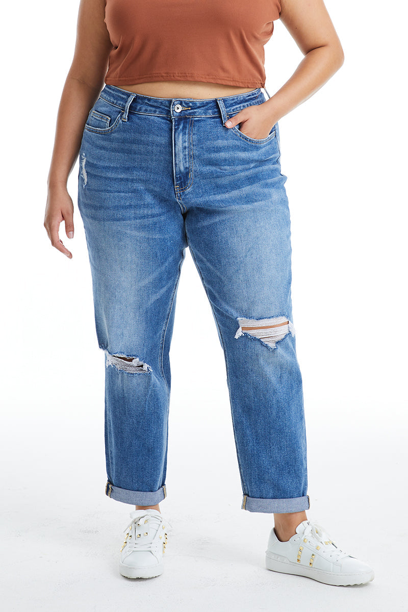 HIGH RISE MOM JEANS BYM3053 DB by Bayeas