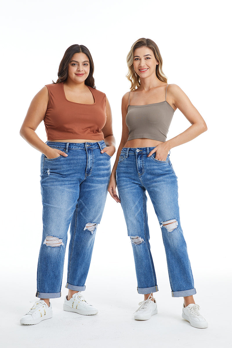 HIGH RISE MOM JEANS BYM3053 DB by Bayeas