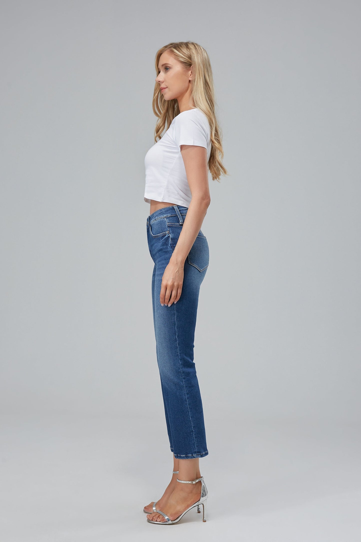 HIGH RISE FLARE JEANS BYF1029 by Bayeas