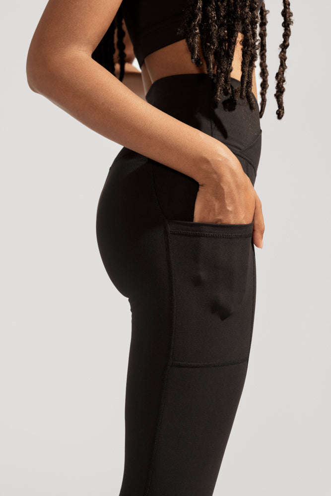 Crisscross Hourglass® Leggings with Pockets (Soft Touch) - Black by POPFLEX®