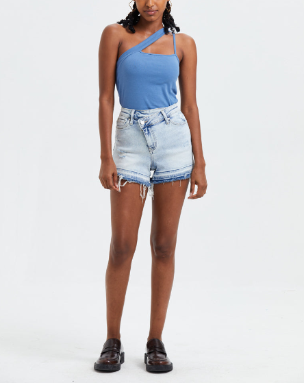 HIGH RISE DENIM SHORTS BYH6001 by Bayeas