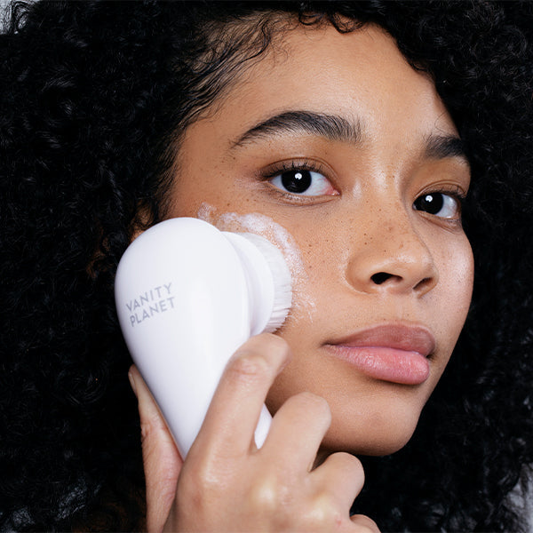 Daily Cleansing Brush | Raedia & Ultimate Skin Spa by Vanity Planet