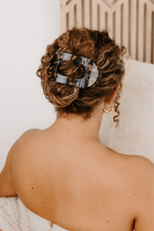 Tortoise Large Flat Round Hair Clip