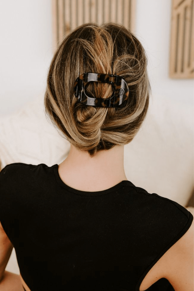 Tortoise Small Flat Round Hair Clip