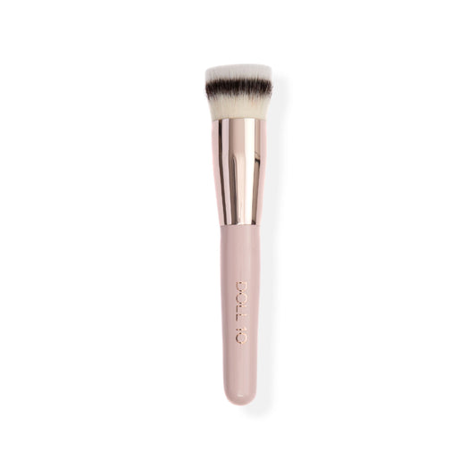 Stippling Brush by Doll 10 Beauty